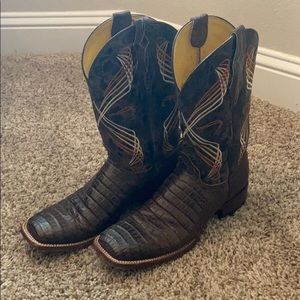 Men’s cowboy boots